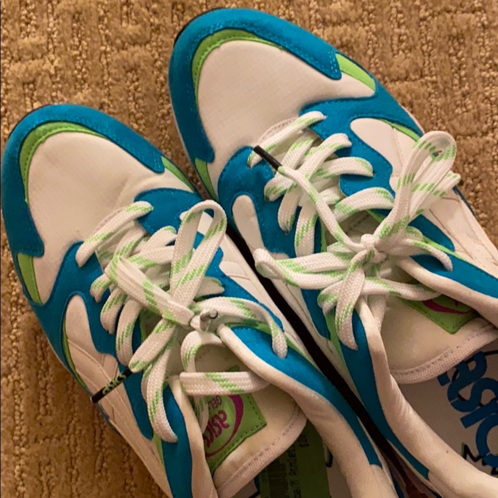 ASICS Tennis Shoes